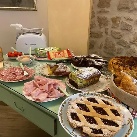 Il Borgo Antico Bed & Breakfast 3*