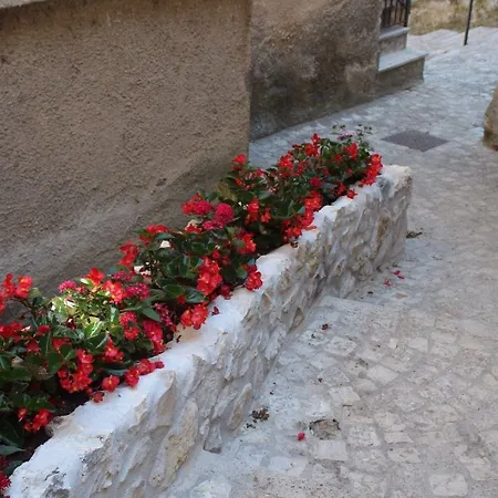 לינה וארוחת בוקר Il Borgo Antico